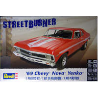 REVELL 85-4423 69 CHEVY NOVA YENKO 1:25 PLASTIC MODEL KIT