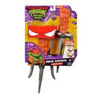 TEENAGE MUTANT NINJA TURTLES MUTANT MAYHEM MOVIE NINJA REVEAL RAPHAELS SAIS