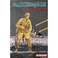 DRAGON 1603 FALLSCHIRMJAGGER MONTE CASSINO 1944 FIGURINE 1/16 PLASTIC MODEL KIT