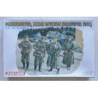 DRAGON 6116 PANZERMEYER LSSAH DIVISION MARIUPOL 1941 FIGURES 1/35 SCALE PLASTIC MODEL KIT