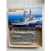 DRAGON 7026 U.S.S.CHANDLER DDG-996 1:700 PLASTIC MODEL KIT