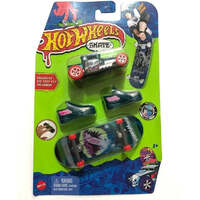 HOT WHEELS SKATE HGT75 BOARDS AND SHOES SET BONE SHAKER EXCLUSIVE DIECAST CAR INCLUDED