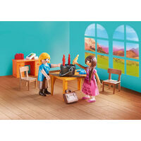 PLAYMOBIL 70121 SPIRIT MISS FLORES CLASSROOM