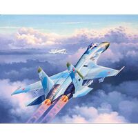 REVELL 03948 SUCHOI SU-27 FLANKER 1/144  SCALE  PLASTIC MODEL KIT  FIGHTER