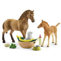 SCHLEICH 42432 SARAH'S BABY ANIMAL CARE