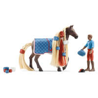 SCHLEICH 42586 HORSE CLUB LEO AND RUSTY STARTER PACK