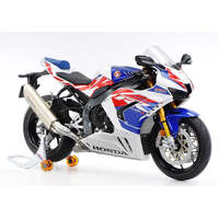 TAMIYA 14141 HONDA CBR 1000 RR-R FIREBLADE 30TH ANNIVERSARY 1/12 SCALE PLASTIC MODEL KIT MOTORBIKE