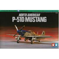 TAMIYA 60749 1/72 NORTH AMERICAN P-51D MUSTANG PLASTIC MODEL KIT