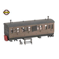 PECO 501 RATIO SMALL GROUNDED COACH OO/HO GAUGE SCENIC