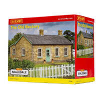 HORNBY R7266 THE OLD RECTORY OO GAUGE BUILDING