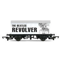 HORNBY R60152 THE BEATLES 'REVOLVER' WAGON OO GAUGE MODEL RAILWAYS ROLLING STOCK