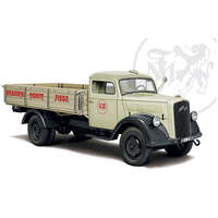 ITALERI 3960 OPEL BLITZ CLASSIC TRUCK 1/24 SCALE PLASTIC MODEL KIT