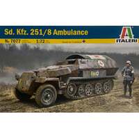 ITALERI 7077 SD KFZ 251/8 AMBULANCE 1/72 SCALE PLASTIC MODEL KIT HALF TRACK