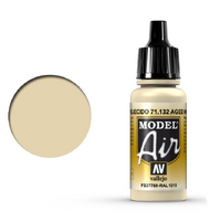 VALLEJO 71.132 AGED WHITE MODEL AIR ACRYLIC PAINT 17ML