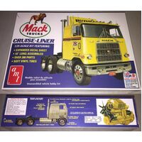 AMT 1062 RETRO DELUXE MACK TRUCK CRUISE LINER 1/25 SCALE PLASTIC MODEL KIT