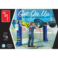 AMT GET ON UP 1:25 GARAGE ACCESSORY SET #3 PLASTIC MODEL KIT