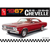 AMT 1388 CHEVROLET CHEVELLE SS-396 1967 1/25 SCALE PLASTIC MODEL KIT VEHICLE