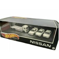 HOT WHEELS PREMIUM COLLECTOR SET NISSAN 4PC