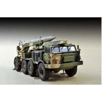 TRUMPETER 07179 RUSSIAN 9P113 TEL WITH ROCKET OF 9K52 LUNA-M SHORT RANGE ARTILLERY ROCKET SYSTEM (FROG-7) 1/72 SCALE VEHICLE PLASTIC MODEL KIT