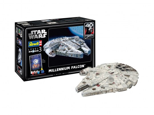 REVELL 05659 STAR WARS MILLENIUM FALCON WITH MOVIE POSTER 40TH ANNIVERSARY GIFT SET 1/72 SCALE PLASTIC MODEL KIT