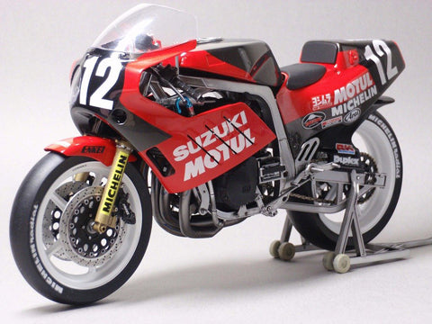 FUJIMI BIKE-2 SUZUKI GSX-R750 YOSHIMURA 1986 SUZUKA ENDURANCE RACE 1/12 SCALE PLASTIC MODEL KIT