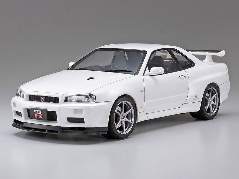 TAMIYA 24258 NISSAN SKYLINE GT-R V.SPEC II 1/24 SCALE PLASTIC MODEL KIT