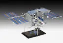 REVELL 05651 25TH ANNIVERSARY INTERNATIONAL SPACE STATION ISS PLATINUM EDITION 1/144 SCALE PLASTIC MODEL KIT