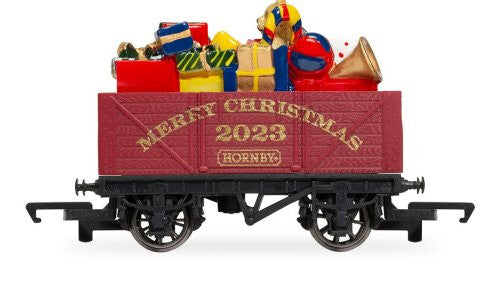 HORNBY R60082 MERRY CHRISTMAS 2023 WAGON HO/OO SCALE ROLLING STOCK