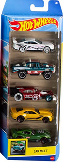 HOT WHEELS HLY78 CAR MEET 5 PACK DIECAST CARS