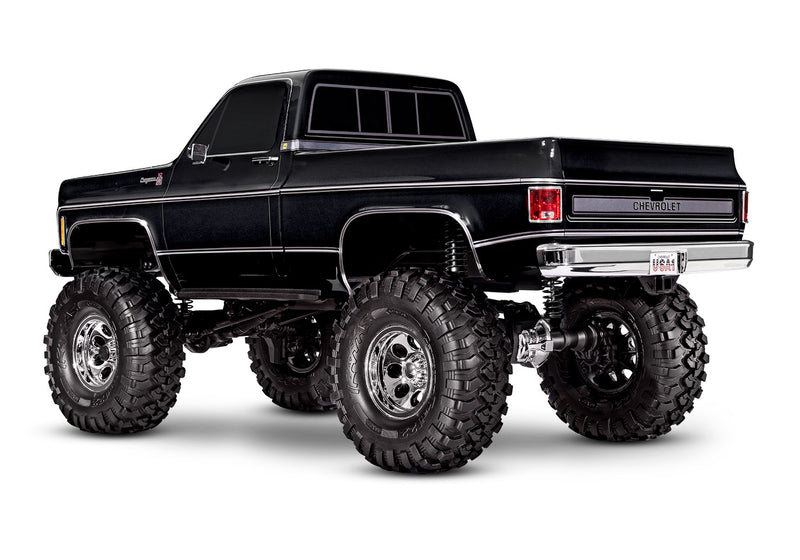 TRAXXAS 92056-4 TRX-4 SCALE AND TRAIL CRAWLER WITH 1979 CHEVROLET K10 TRUCK BLACK