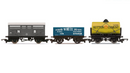 HORNBY R60135 TRIPLE WAGON PACK OPEN CLOSED AND TANK WAGONS ERA 3 HO/OO SCALE ROLLING STOCK