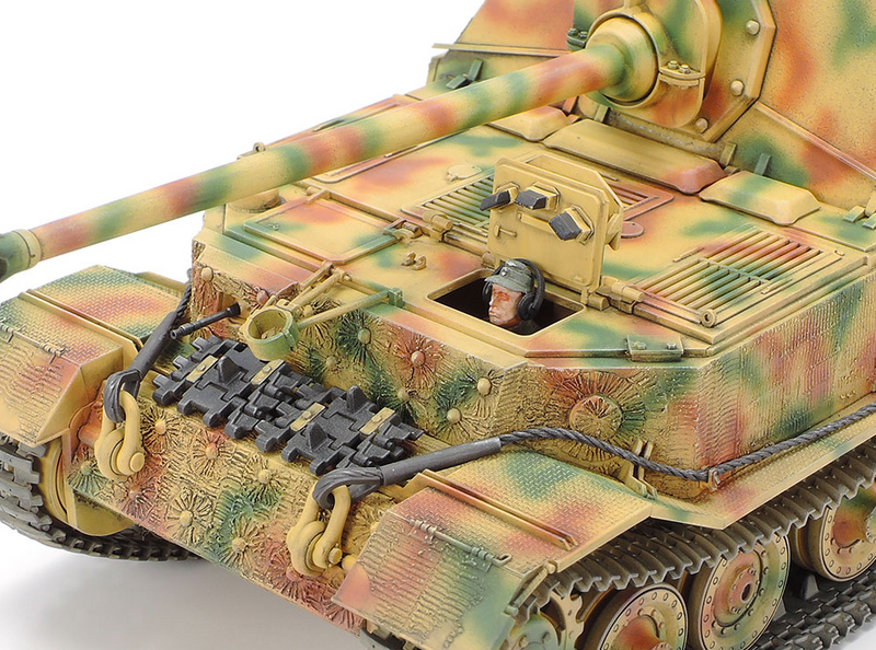 TAMIYA 35325 SD.KFZ. 184 SCHWERER JAGDPANZER ELEFANT GERMAN HEAVY TANK DESTROYER 1/35 SCALE PLASTIC MODEL KIT TANK