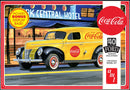 AMT 1161 1940 FORD SEDAN DELIVERY COCA COLA 1:25 PLASTIC MODEL CAR KIT