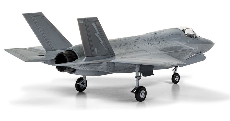 AIRFIX A55010 STARTER KIT LOCKHEED MARTIN F-35B LIGHNING II FIGHTER 1/72 SCALE PLASTIC MODEL KIT