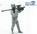 MAGIC FACTORY 7501 FIM-92  STINGER AND FGM-148 JAVELIN  1/35 SCALE OPERATORS  SET