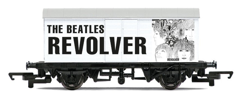 HORNBY R60152 THE BEATLES REVOLVER WAGON OO GAUGE MODEL RAILWAYS ROLLING STOCK