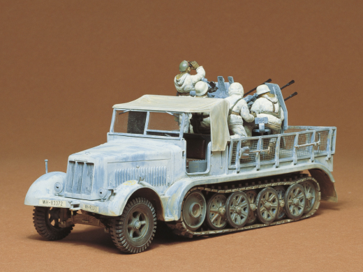 TAMIYA 35050 GERMAN 8 TON SEMI TRACK 20MM FLAKVIERLING  SD.KFZ7/1 1/35 SCALE  PLASTIC MODEL KIT