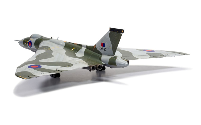 AIRFIX A12013 AVRO VULCAN B.2 BLACK BUCK 1/72 SCALE PLASTIC MODEL KIT BOMBER