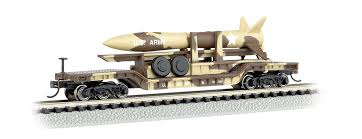 BACHMANN 71397 52 CENTER DEPRESSED FLAT CAR DESERT MILITARY WITH MISSILE N SCALE SILVER SERIES ROLLING STOCK