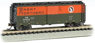 BACHMANN 17059 ARR 40 STEEL BOX CAR GREAT NORTHERN #39398 N SCALE SILVER SERIES ROLLING STOCK