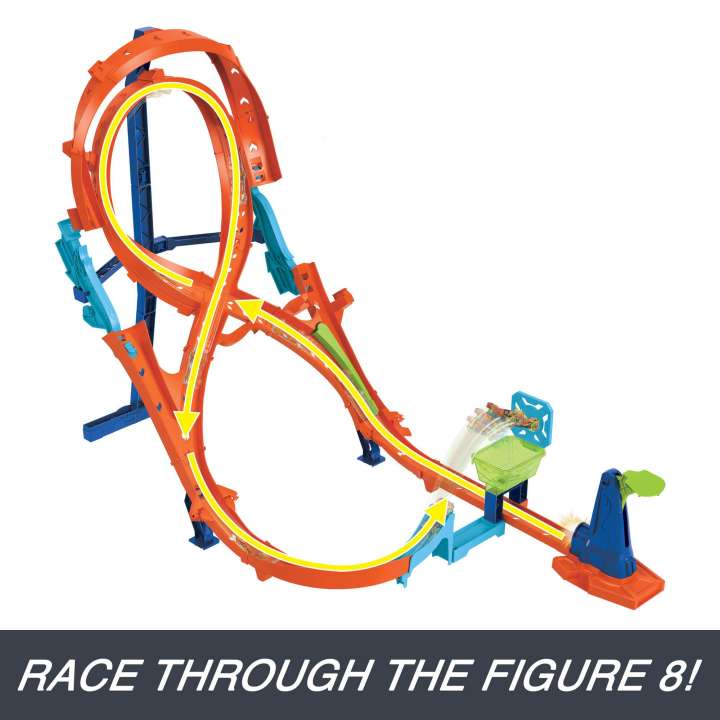 HOTWHEELS STUNT VERTICAL 8 SET