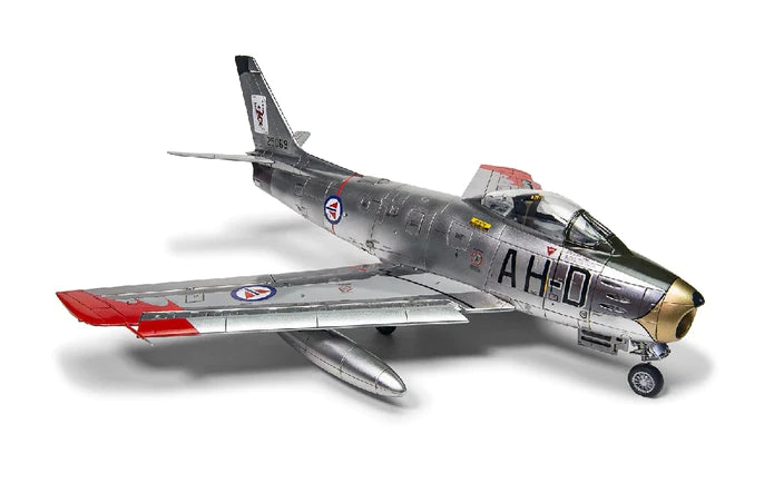 AIRFIX 08110 NORTH AMERICAN F-86F-40 SABRE PLASTIC MODEL KIT