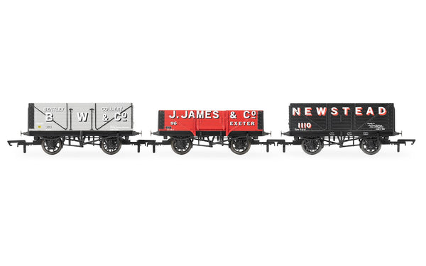 HORNBY R60103 PLANK WAGON TRIPLE PACK ERA 3 B.W & CO J.JAMES & CO AND NEWSTEAD COLLIERY OO GUAGE TRAIN ROLLING STOCK