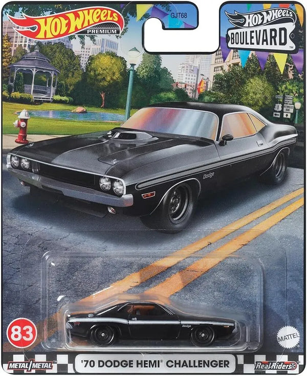 HOT WHEELS PREMIUM BOULEVARD HKF25 #83 70 DODGE HEMI CHALLENGER DIECAST CAR