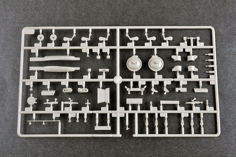 TRUMPETER 09609 RUSSIAN T-72B1 WITH KTM-6 AND GRATING ARMOUR 1/35 SCALE PLASTIC MODEL KIT