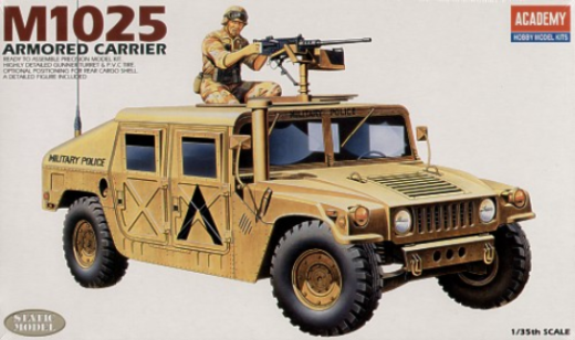 ACADEMY 13241 M1025 ARMORED CARRIER 1:35 PLASTIC MODEL KIT