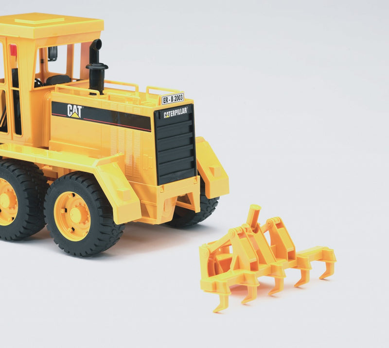 BRUDER WORLD 02436 CATAPILLER CAT GRADER 1:16