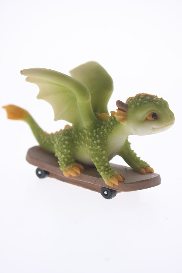 COTTON CANDY EV29 SKATER DRAGON FIGURINE