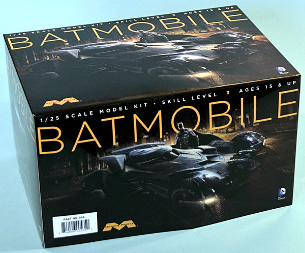 MOEBIUS MODELS 964 DC BATMAN VS SUPERMAN DAWN OF JUSTICE BATMOBILE 1/25 SCALE PLASTIC MODEL KIT