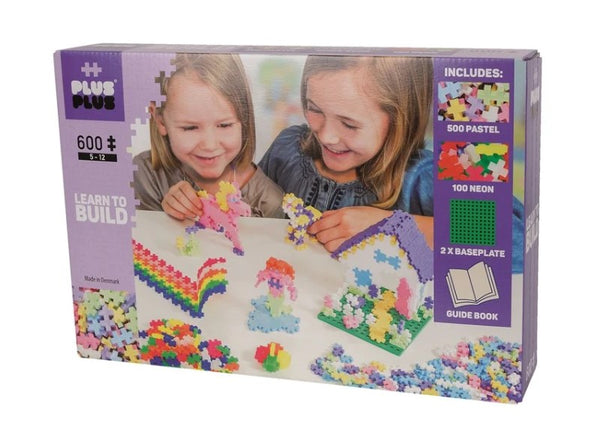 PLUS PLUS LEARN TO BUILD PASTEL 600PC WITH BASEPLATES AND GUIDE BOOK CREATIVE CONSTRUCTION BLOCKS